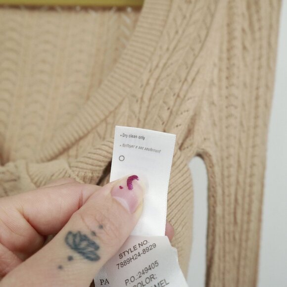 Paige Alvida Silk Cardigan Womens XS Beige Classic Dainty Boho Preppy Academia - Picture 13 of 16